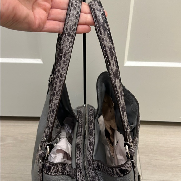 Coach (EUC) Kristy Shoulder Bag in Granite & Snake Embossed Leather Trim - Picture 11 of 14